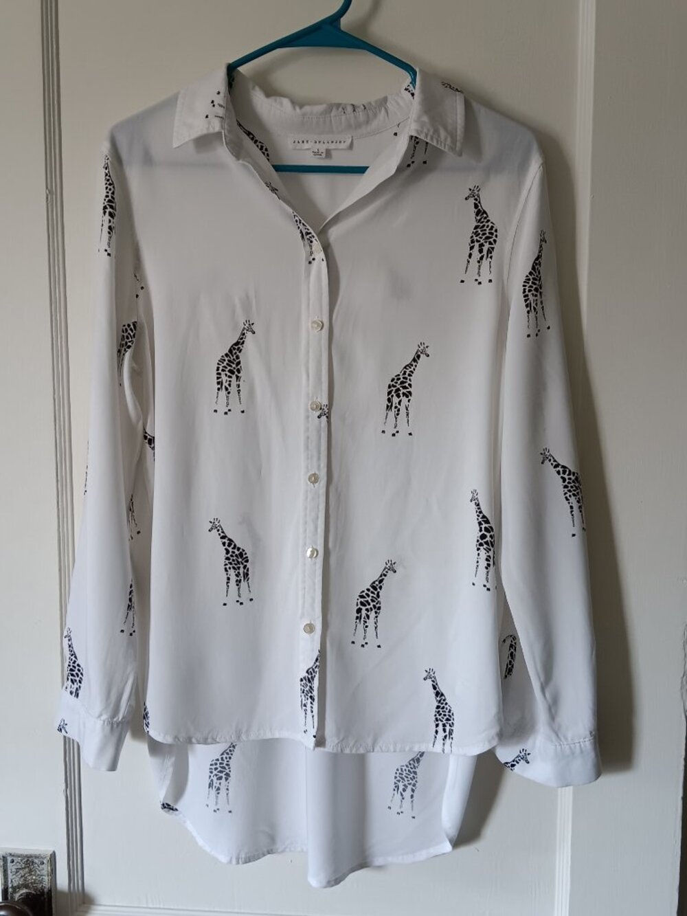 Jane +Delancey Giraffe Flowy Button Top L White Sheer Business Casual Whimsical